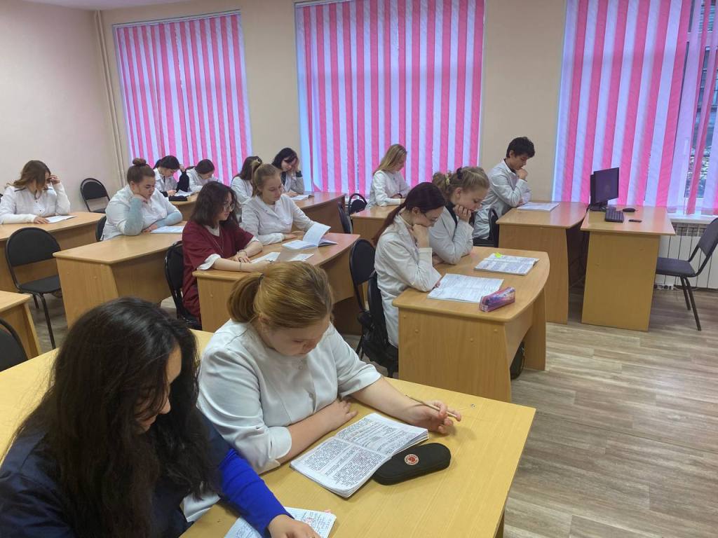 896 студентов-медиков сегодня обучаются по целевым направлениям