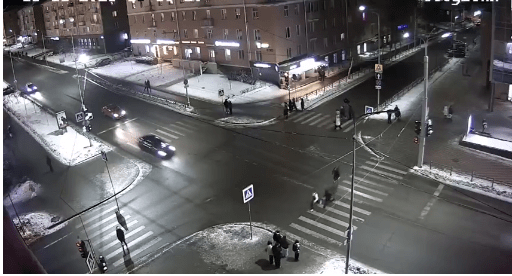 Перебегающего дорогу подростка сбили в Петрозаводске