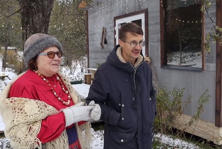 В карельском Приладожье сын и мама восстанавливают старинную усадьбу и музей