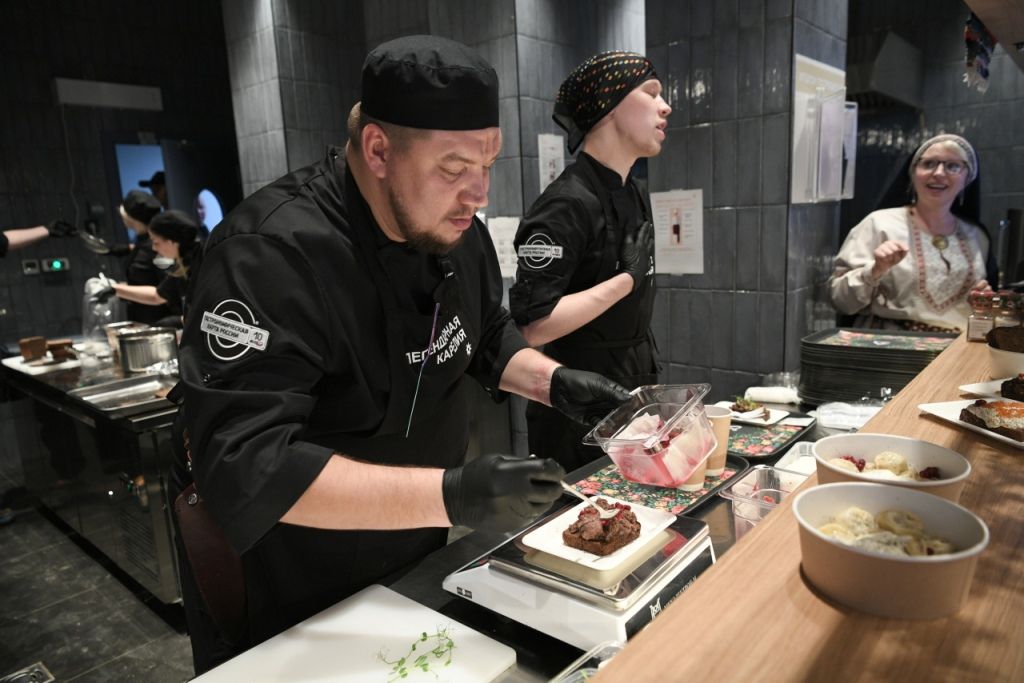 Карелия представила национальные блюда в Доме Российской Кухни на ВДНХ