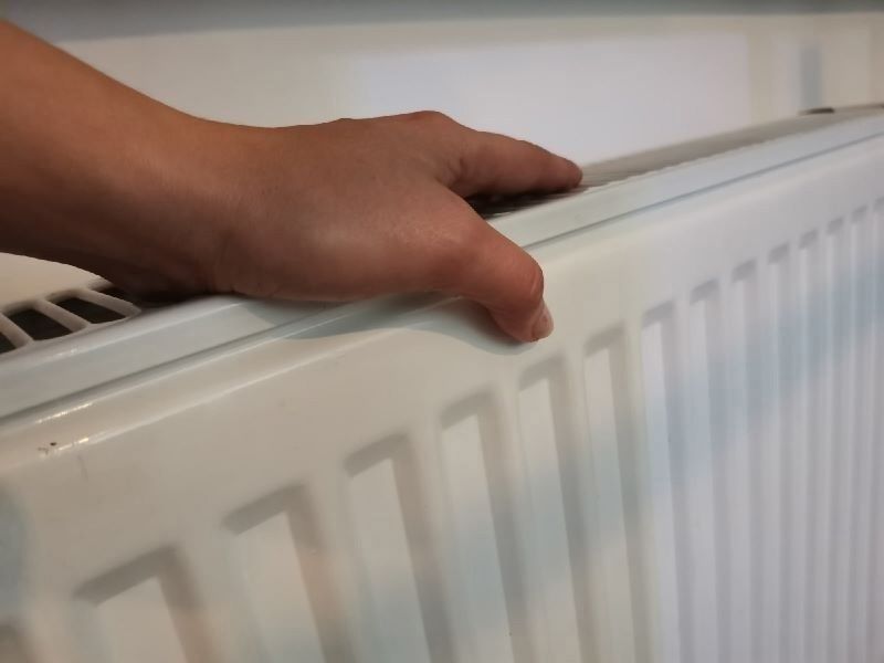 В двух микрорайонах Петрозаводска отключили горячую воду, отопление и свет