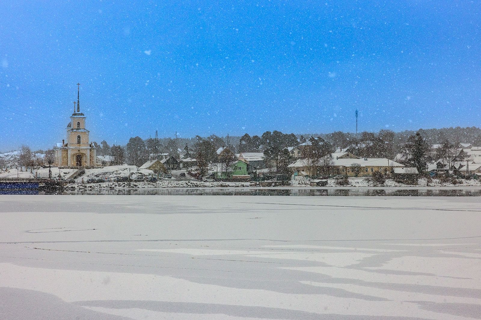 В Петрозаводске запретили выход на лёд