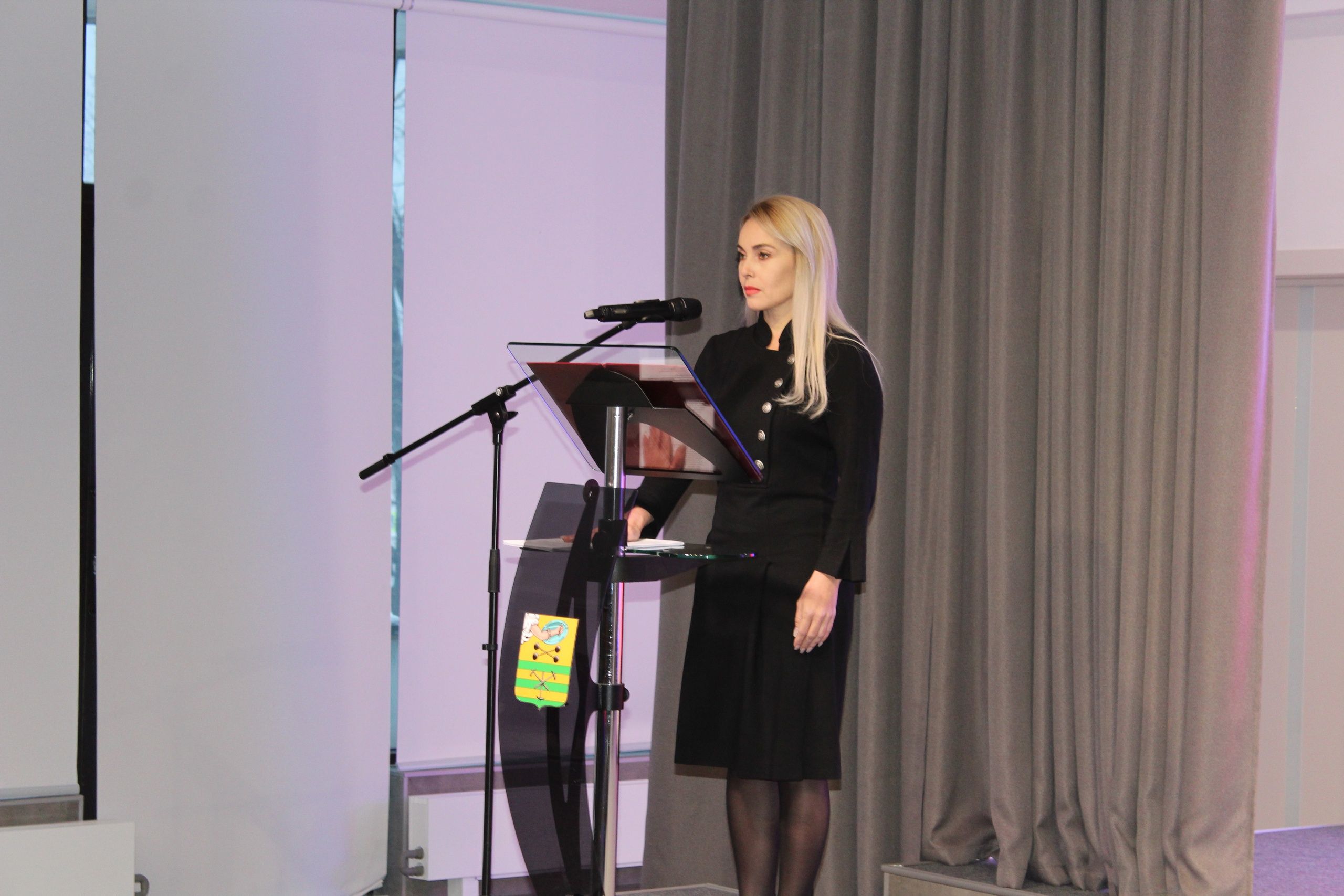 Инна Колыхматова приняла присягу