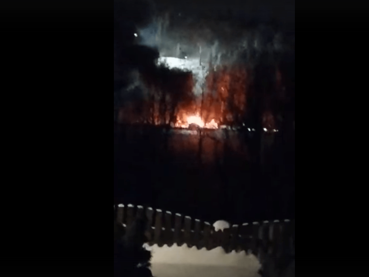 Пожар произошел в горнолыжном комплексе «Ялгора»