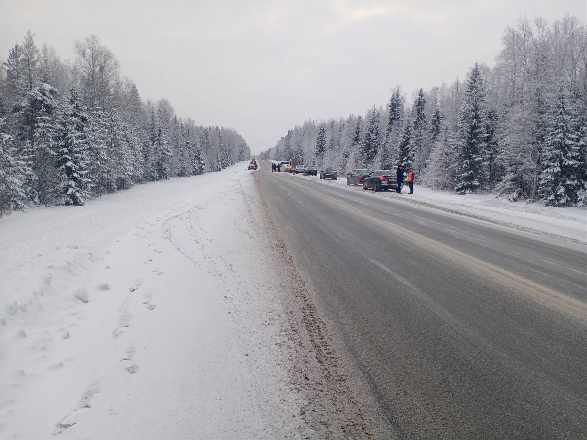 Возбуждено уголовное дело после массового ДТП со смертельным исходом на «Коле»