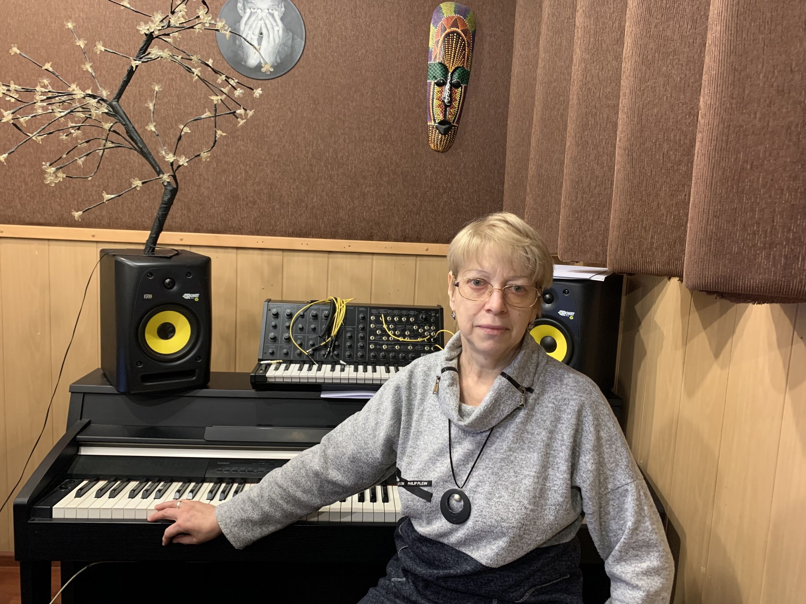 Сборник собственных песен издала петрозаводский поэт-композитор Клара Макарова