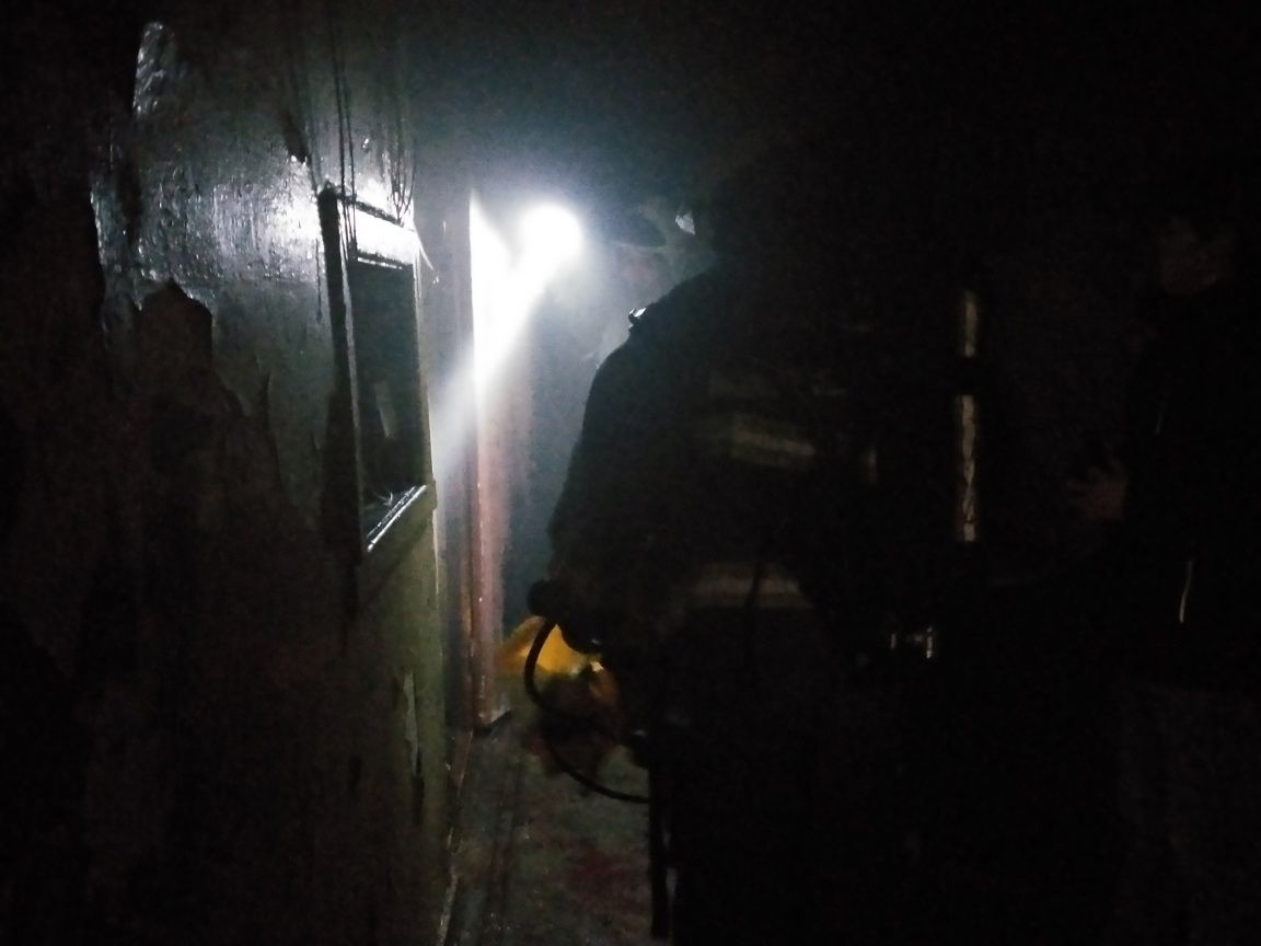 Общежитие в карельском поселке подожгли три раза за ночь