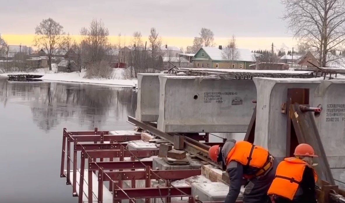 В Минтрансе Карелии рассказали о том, как идет ремонт моста в поселке Шуя