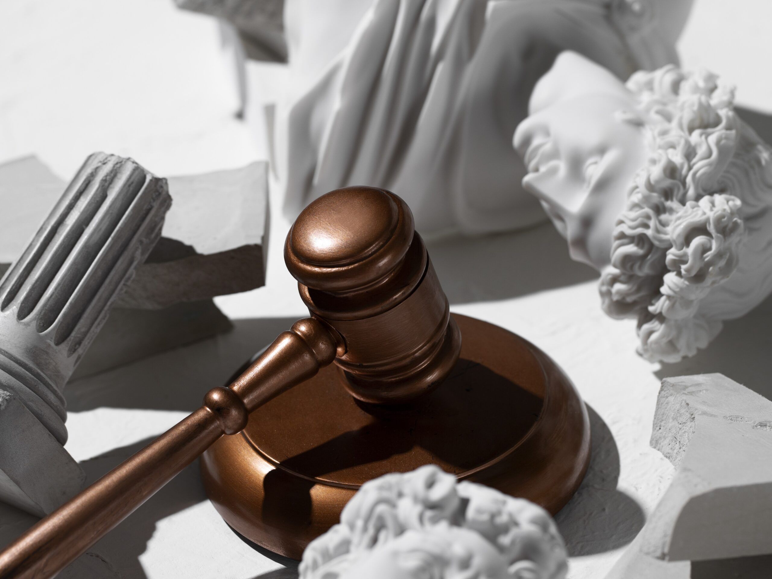 Движение ЛГБТ* признано в России экстремистской организацией