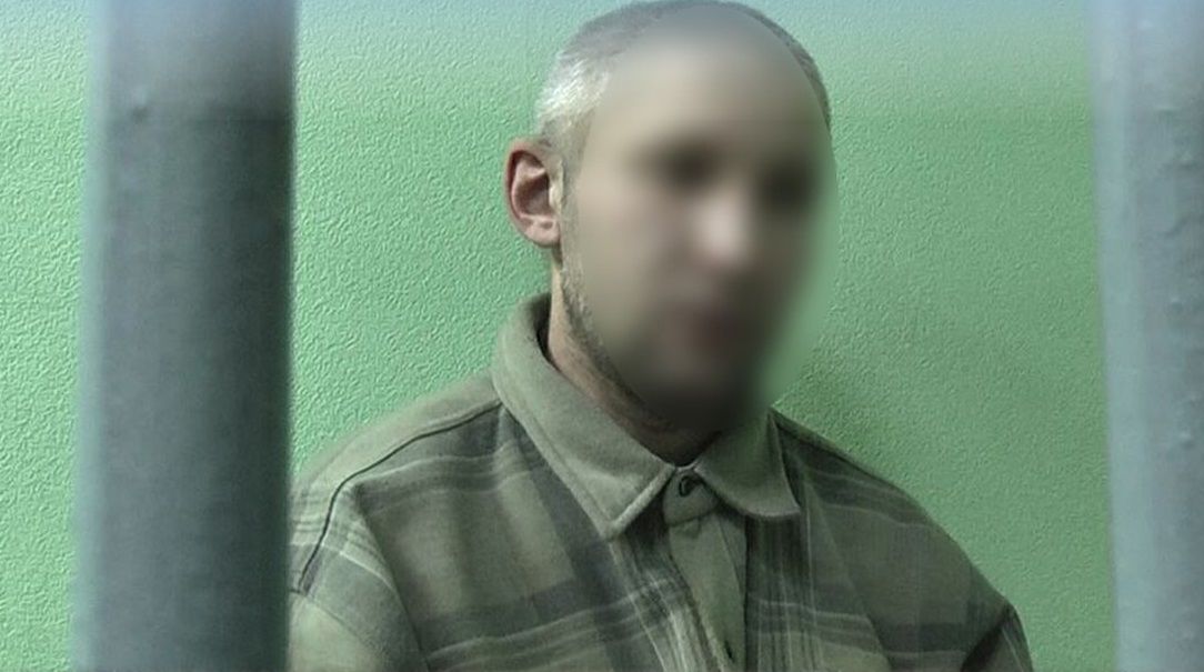 В Петрозаводске мужчина убил приятеля ножницами