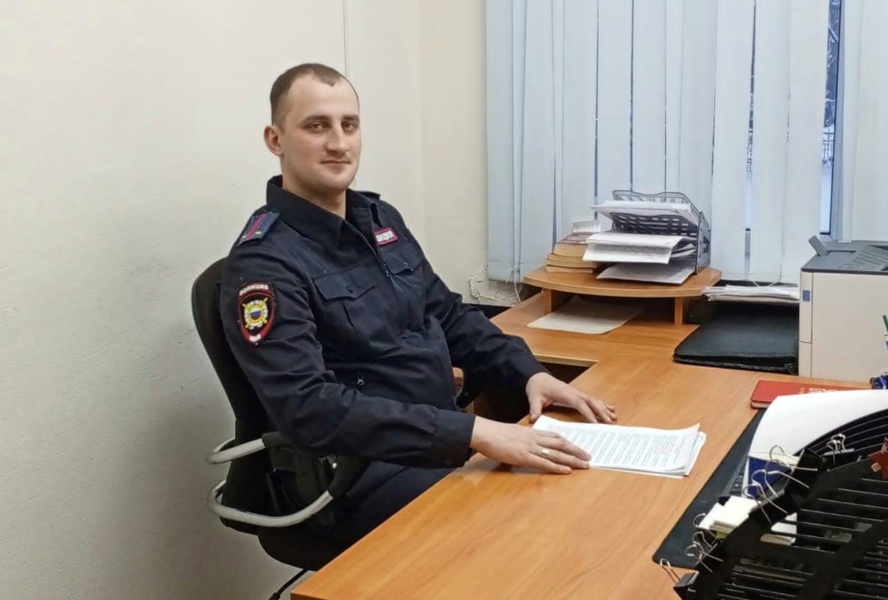 В Кондопоге полицейский помог женщине, потерявшей сознание