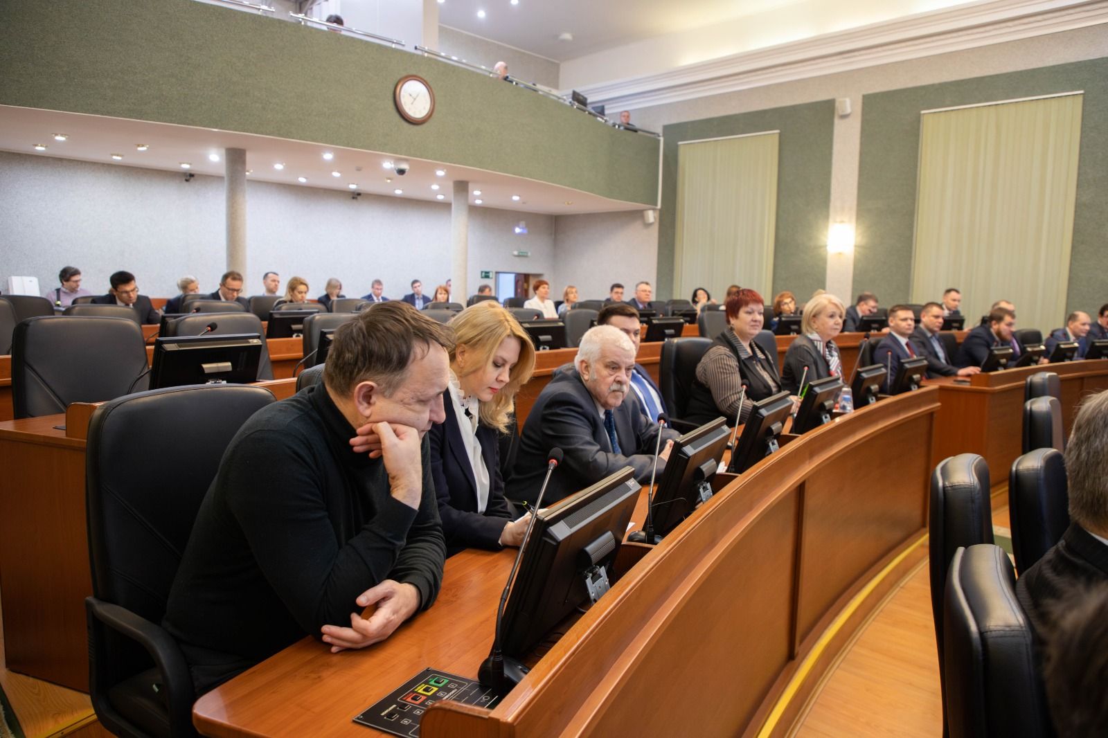 Парламентарии Карелии не стали увеличивать число депутатов-платников