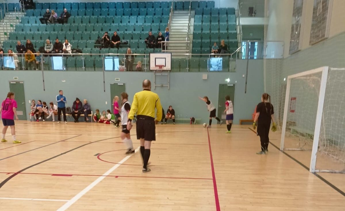 В Петрозаводске из-за отсутствия средств отменили несколько крупных футбольных турниров