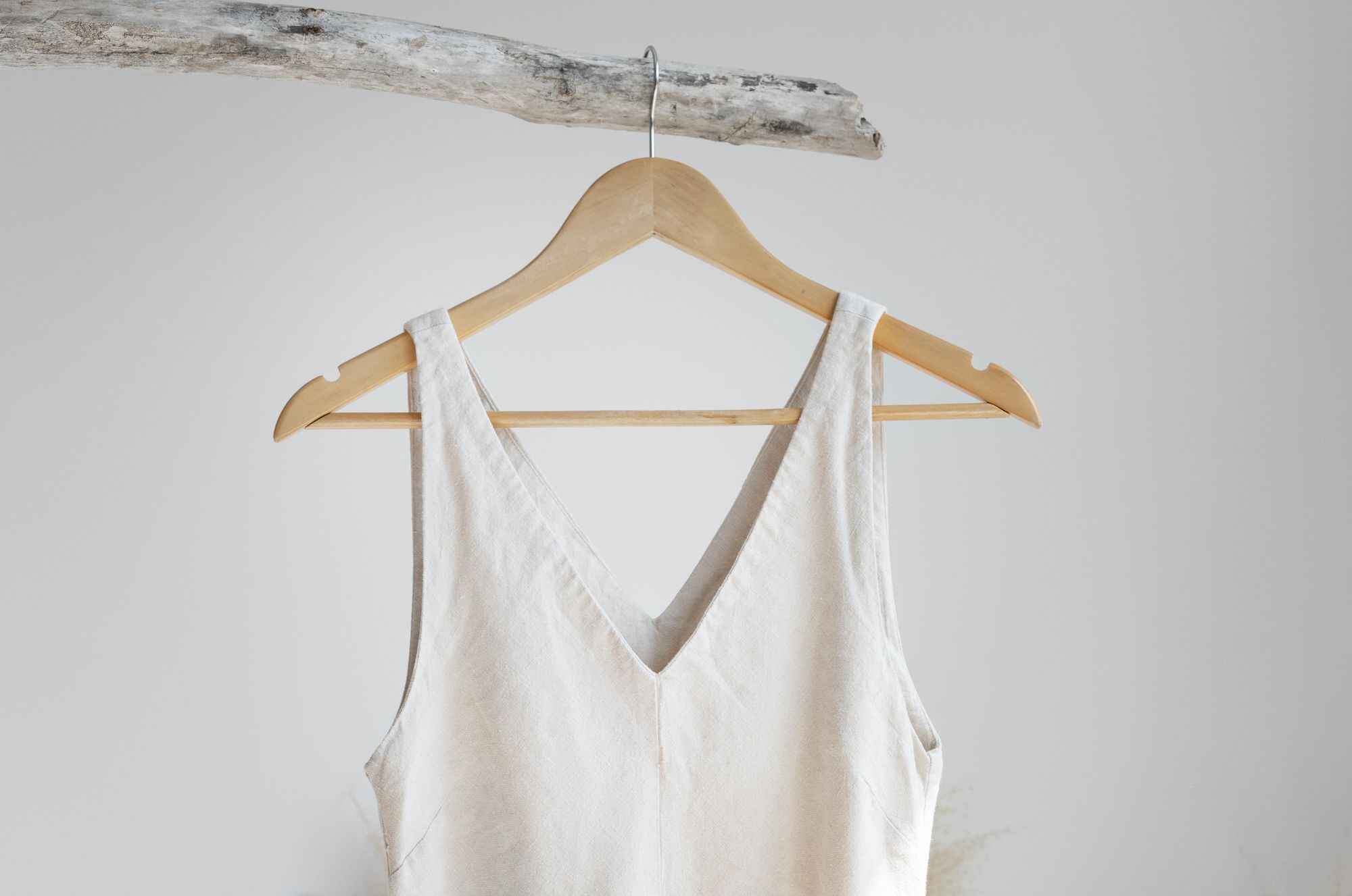 Мошенники обманули петрозаводчанку при покупке платья