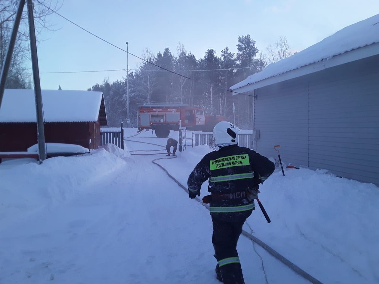 Жилой дом горел 8 января в поселке Олонецкого района Карелии
