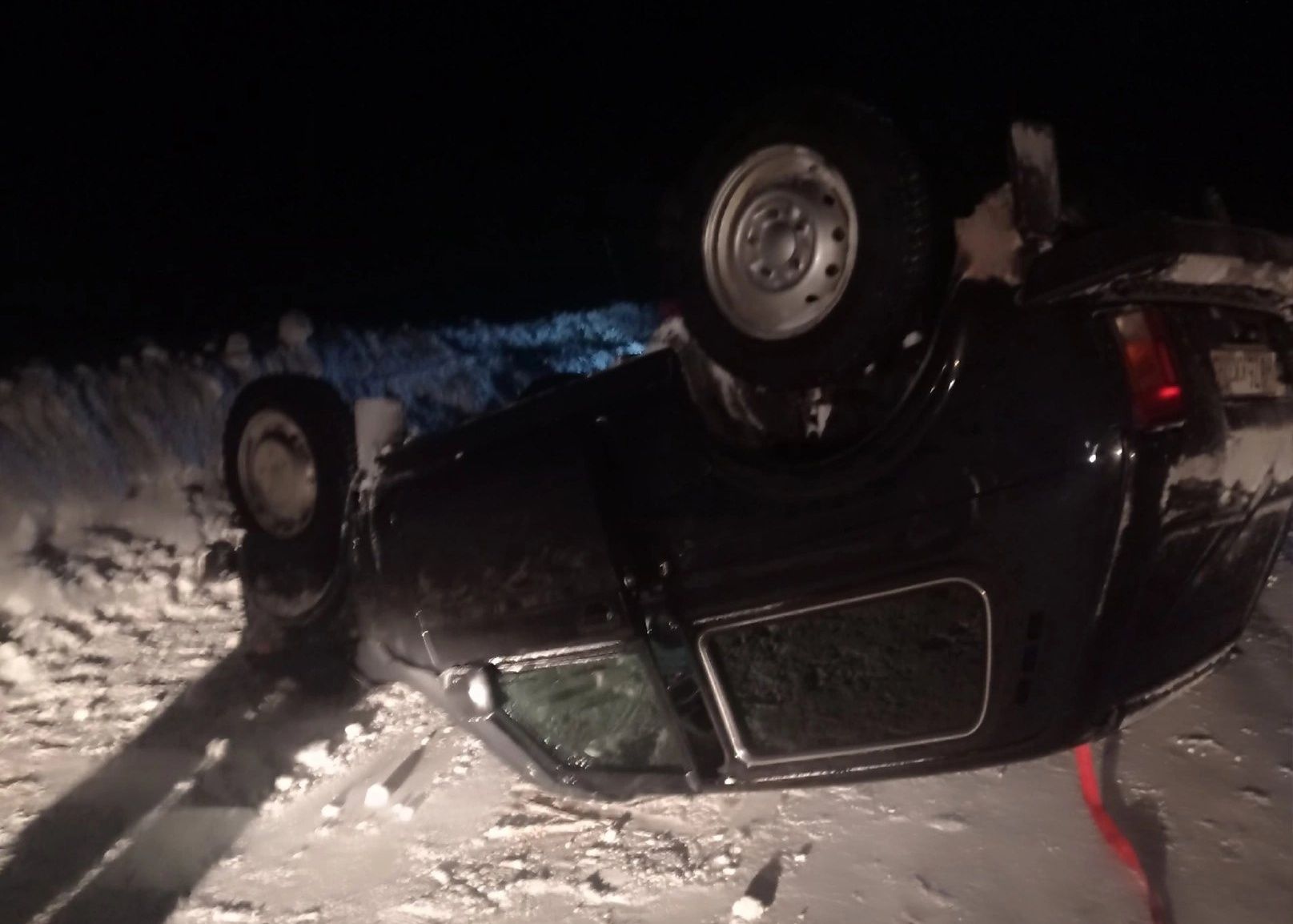 Под Петрозаводском внедорожник перевернулся на крышу | karelia.news