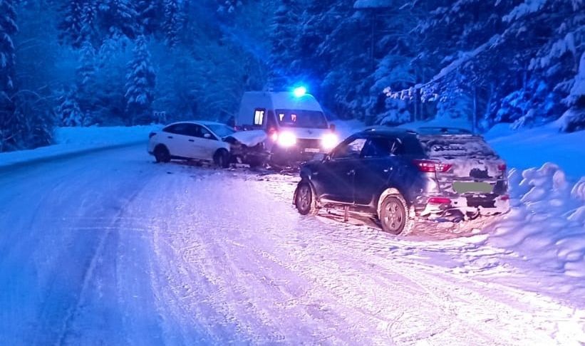 Пять человек пострадали 14 января в дорожных авариях в Карелии
