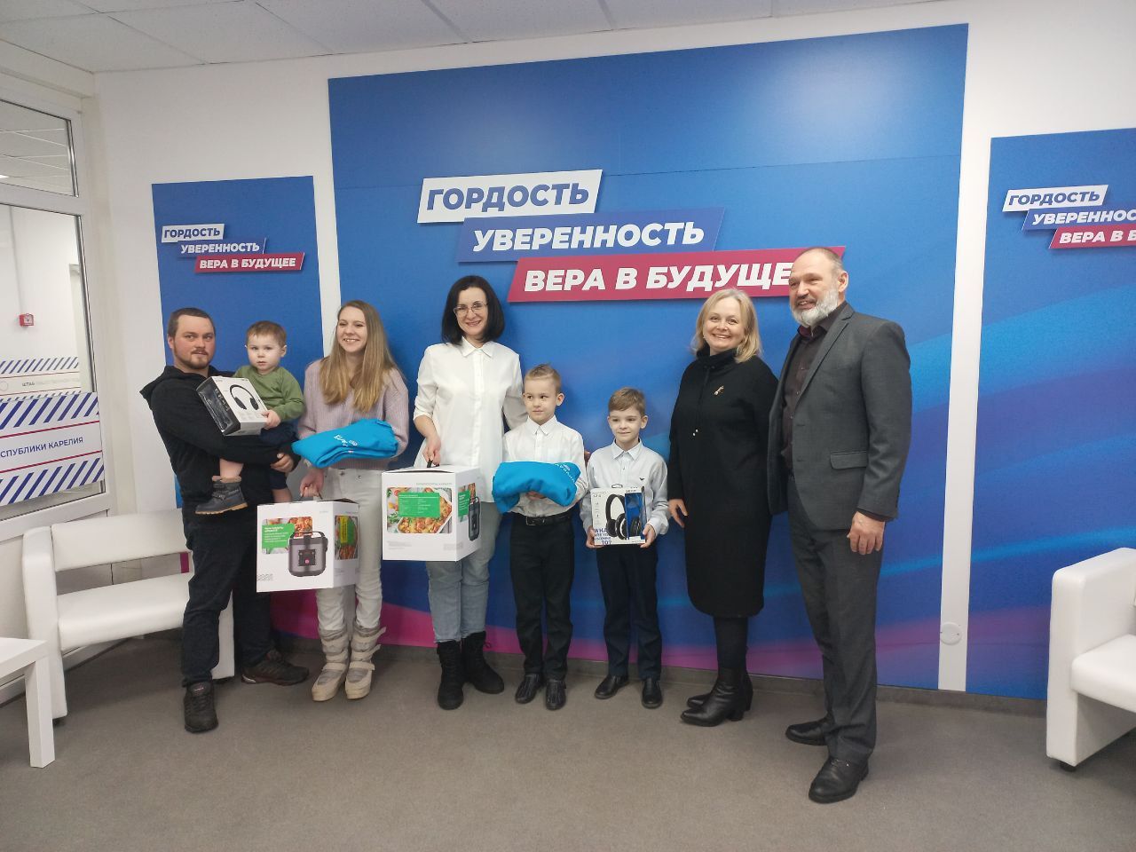 В столице Карелии наградили победителей мини-конкурса «Всей семьёй на «Гиперборее»
