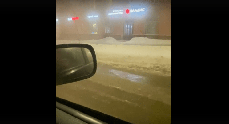 Последствия потопа на проспекте Ленина в Петрозаводске ликвидированы