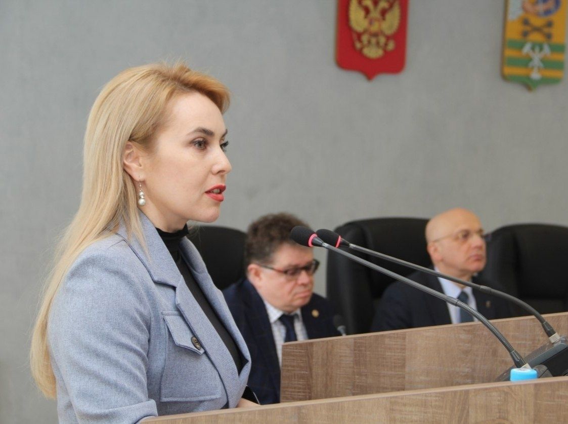 Развитие или «грязный рабочий город»? Глава Петрозаводска Инна Колыхматова отчиталась о работе в 2023 году