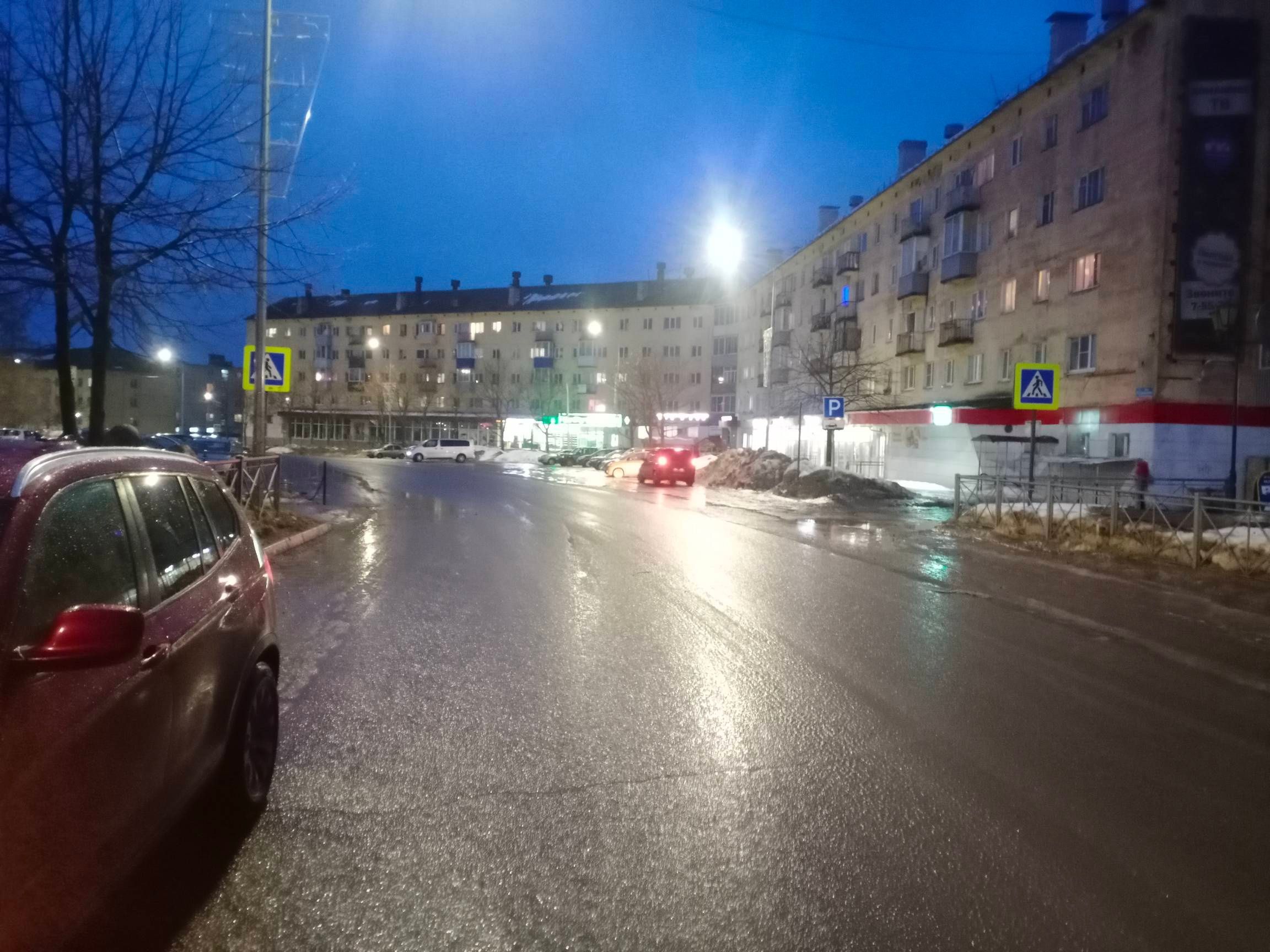 В Кондопоге BMW сбил 68-летнюю женщину на пешеходном переходе