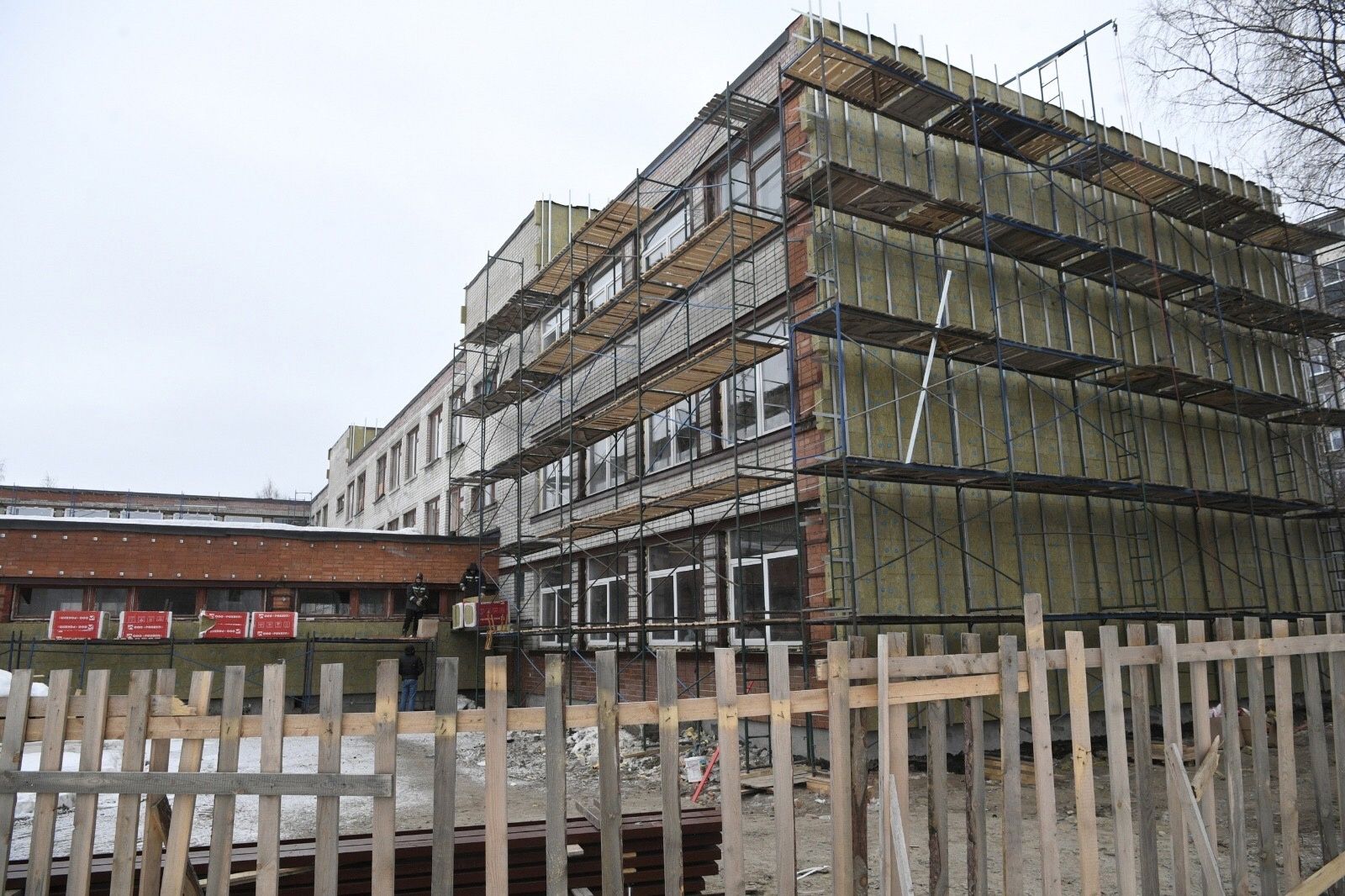 В Минобразования Карелии назвали сроки окончания ремонта школы № 3 в Петрозаводске