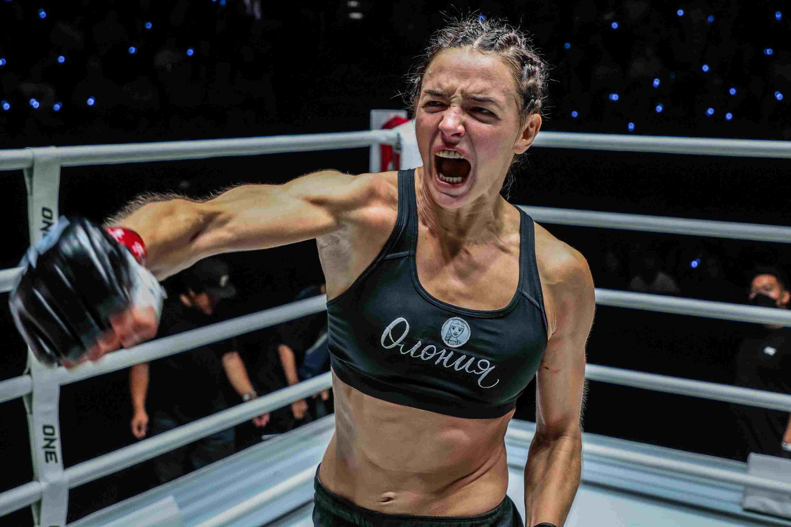 Наталья Дьячкова одержала 4-ю победу подряд в ONE Championship