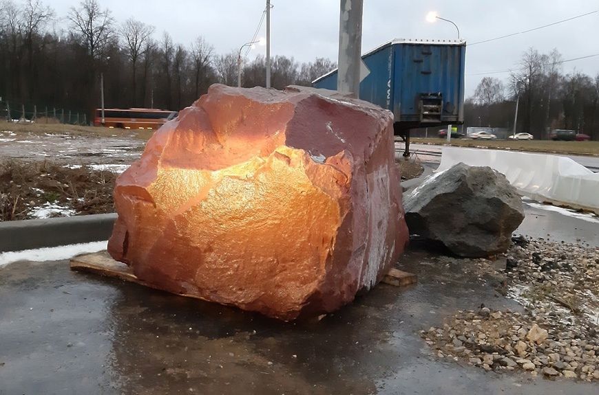В Карелии перезапустят карьер с единственным в мире месторождением малинового кварцита
