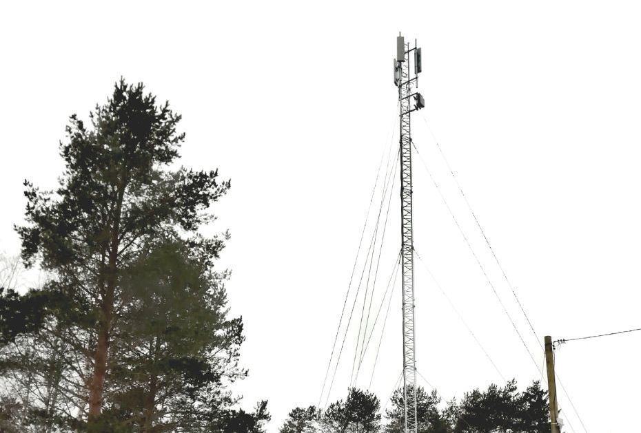 В приграничном поселке Карелии провели скоростной интернет и мобильную связь