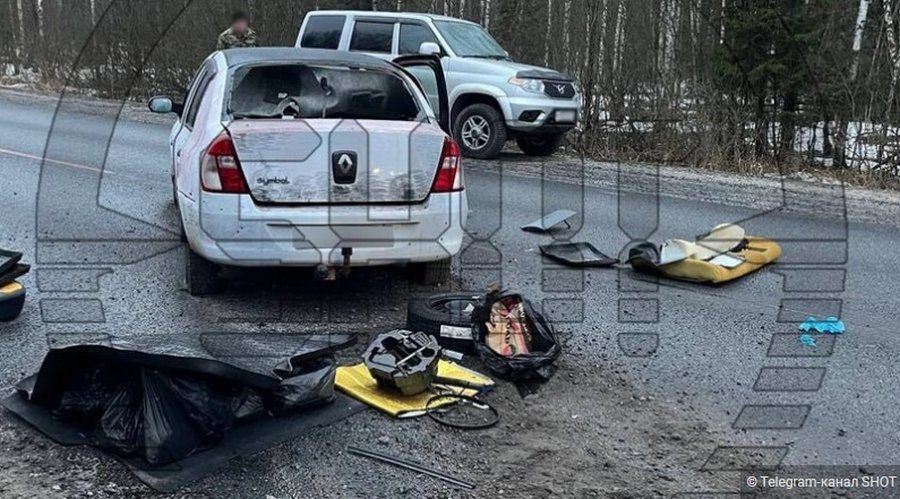 Двое подозреваемых в теракте в Подмосковье задержаны: опубликовано фото их расстрелянного автомобиля