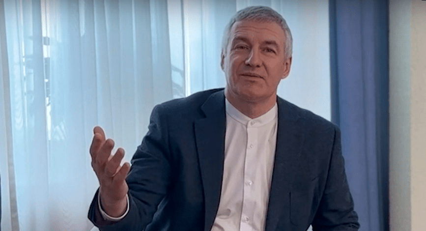 Глава Карелии в стихах поздравил женщин с праздником