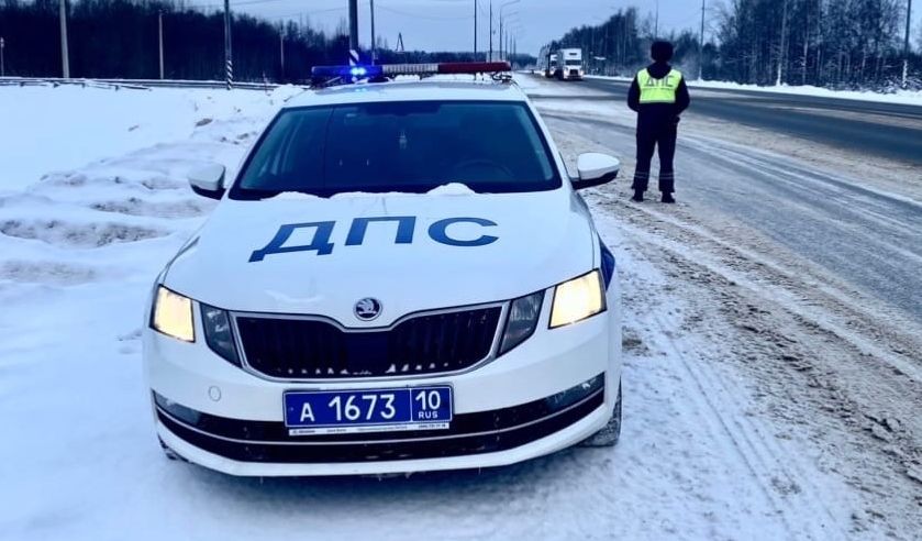 Трасса «Кола» полностью перекрыта для грузовиков из-за непогоды