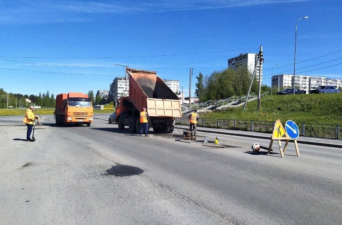 Петрозаводск получит 150 млн рублей на ремонт и весеннюю чистку городских дорог
