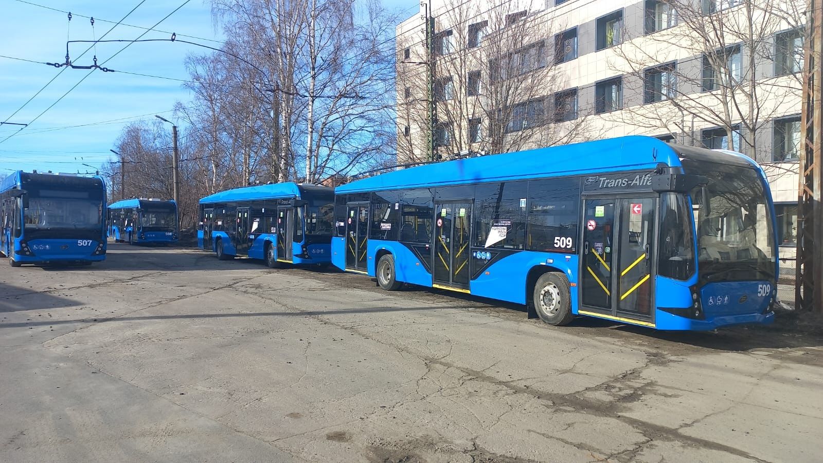 В Петрозаводске на маршрут вышли новые троллейбусы