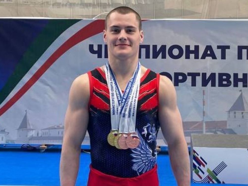 Карельский гимнаст Виктор Калюжин завоевал три медали на всероссийских соревнованиях