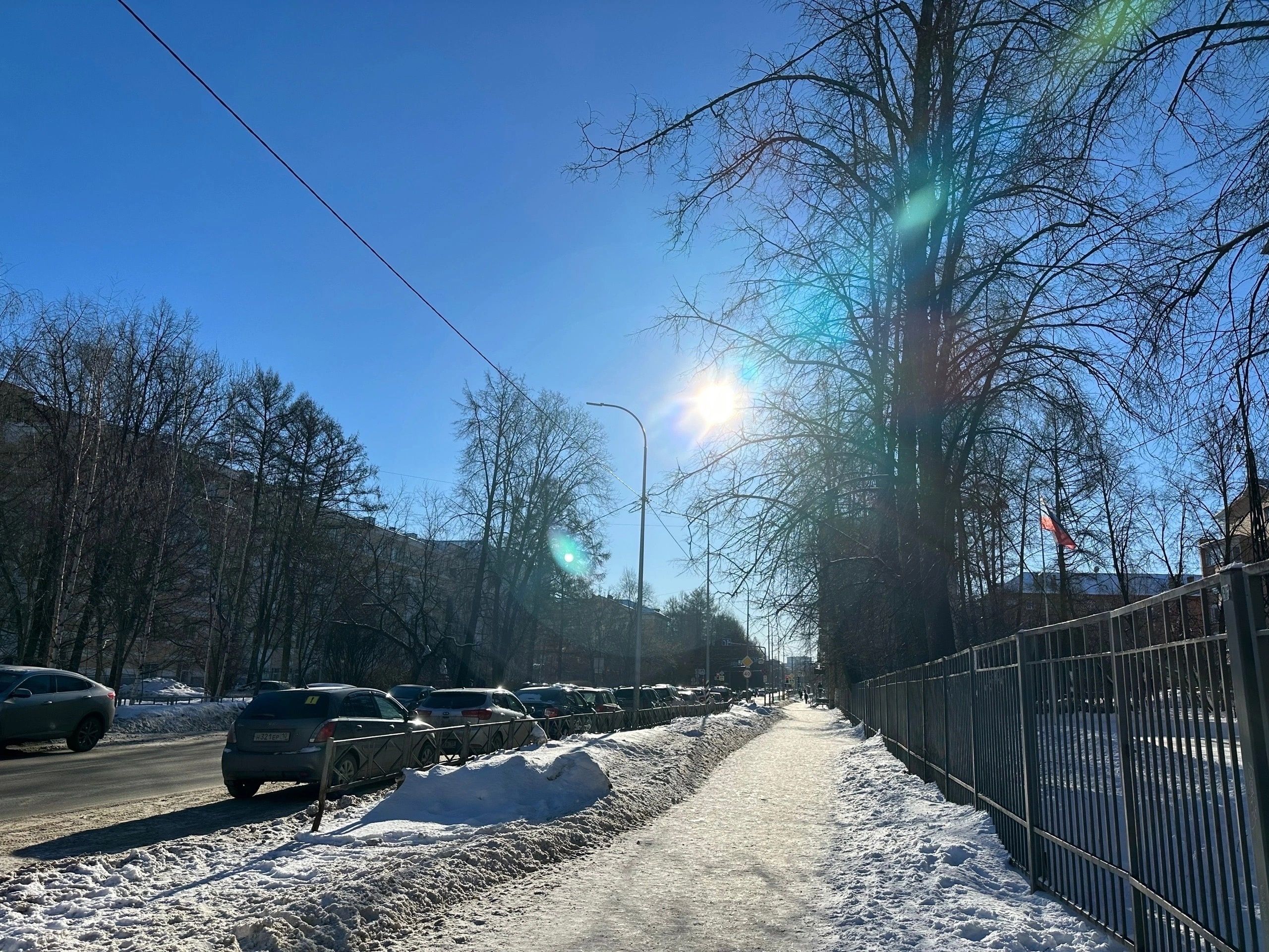 В ГИБДД Петрозаводска водителей предупредили об опасности