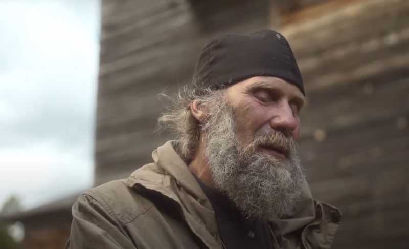 В карельском Водлозерье дотла сгорел дом священника Олега Червякова