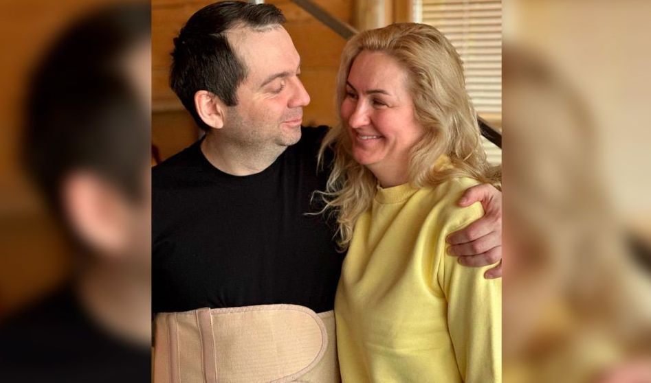 Губернатора Мурманской области выписали из больницы после покушения