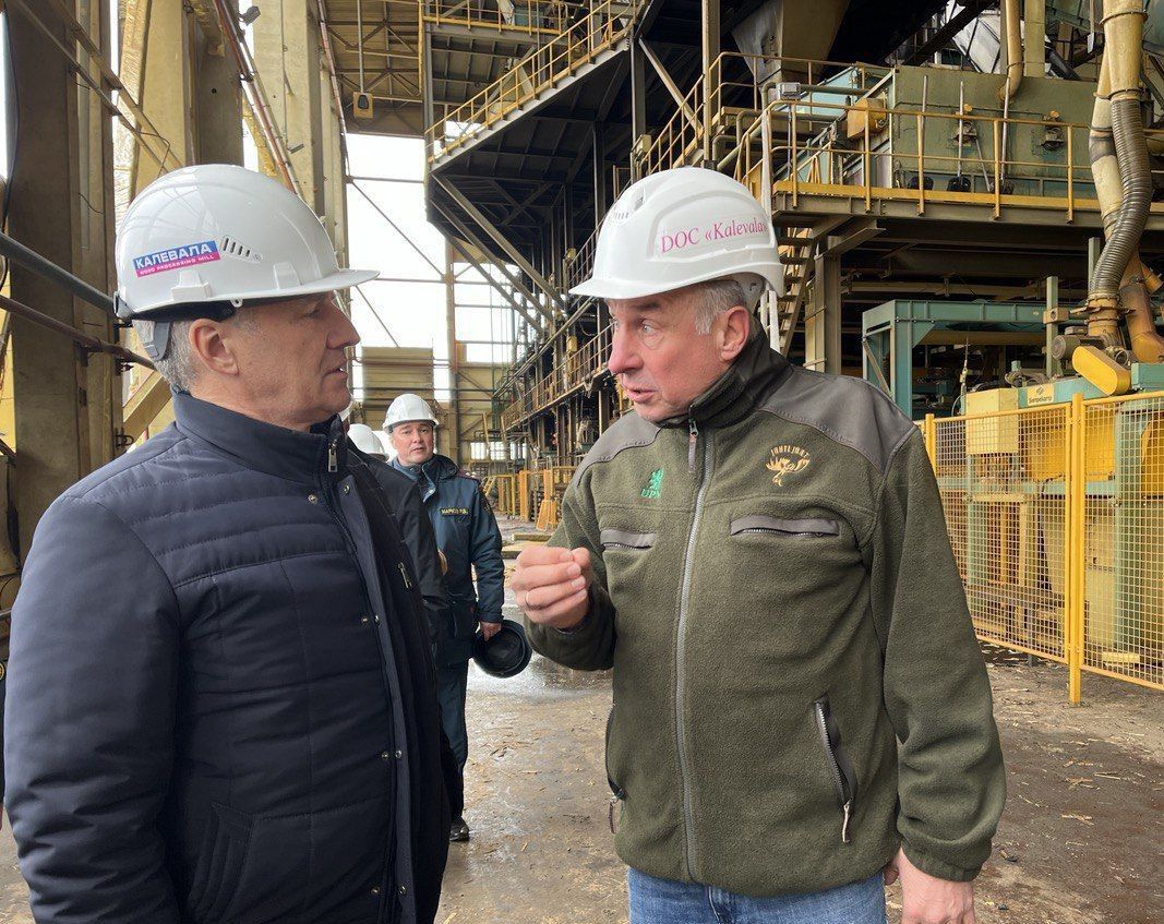 Власти Карелии помогут восстановить производство на ДОК «Калевала» после пожара