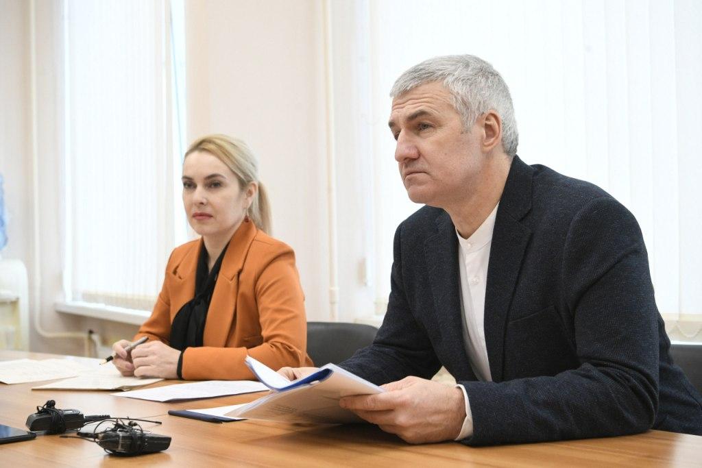 По поручению Артура Парфенчикова подготовлен проект закона об ограничении деятельности «наливаек»