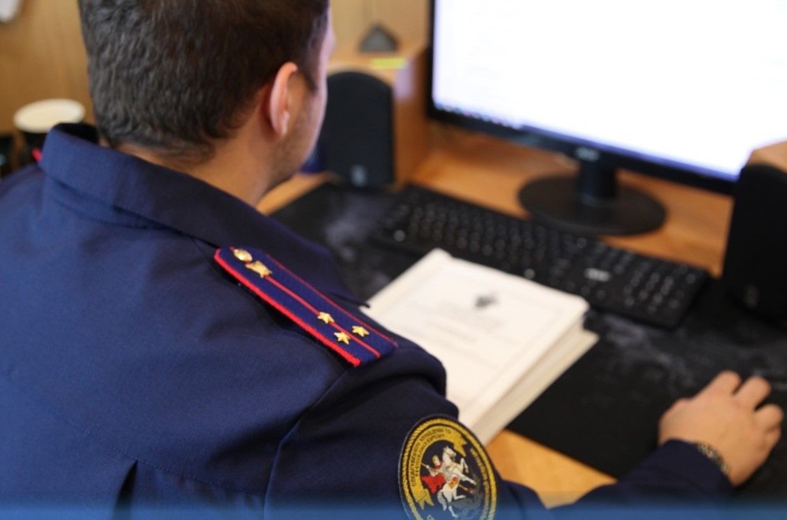 В Сегеже неизвестный выстрелил подростку в лоб из пневматического пистолета В Сегеже неизвестный выстрелил подростку в лоб из пневматического пистолета