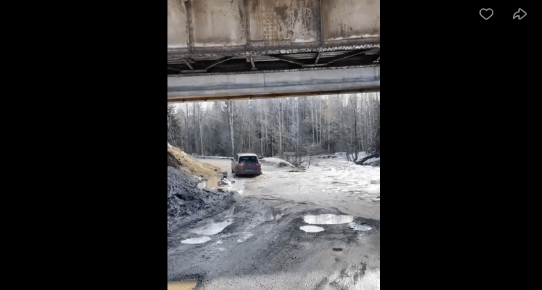 Власти оценили угрозу подтопления домов и дороги в двух населенных пунктах в Карелии