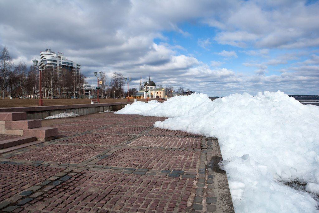Жителей Петрозаводска предупреждают о штормовом ветре