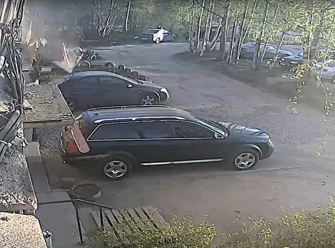 Управляющей компании грозит штраф до трехсот тысяч рублей за частичное обрушение облицовки фасада дома