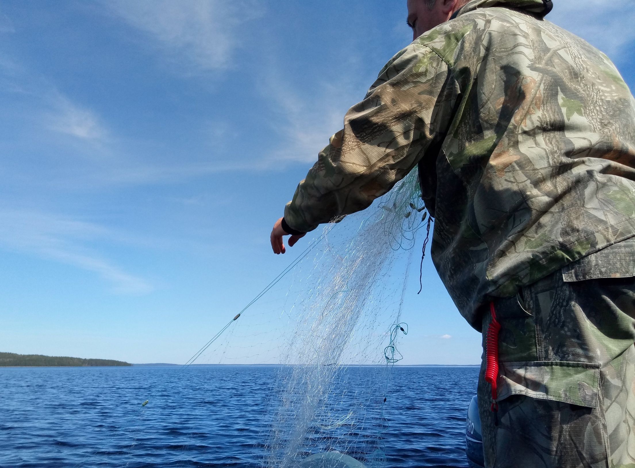 Почти три километра сетей изъято у браконьеров в Карелии в мае