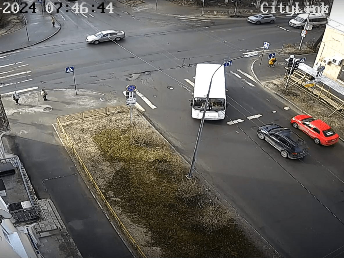Нарушившего правила водителя маршрутки в Петрозаводске оштрафуют
