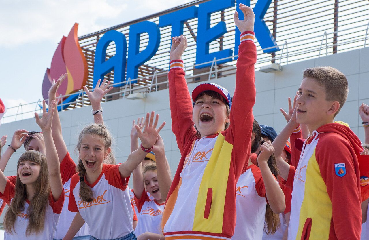 Карельские школьники смогут отдохнуть в федеральных детских центрах и лагерях