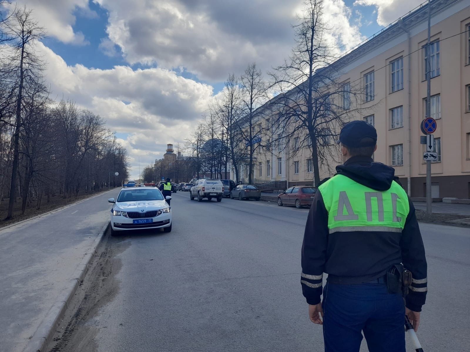 Массовые проверки ждут водителей Петрозаводска 7 мая Массовые проверки ждут водителей Петрозаводска 7 мая