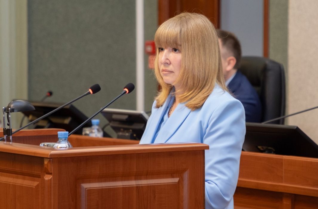 О состоянии карельского бизнеса рассказала в парламенте Карелии уполномоченный по правам предпринимателей Елена Гнетова