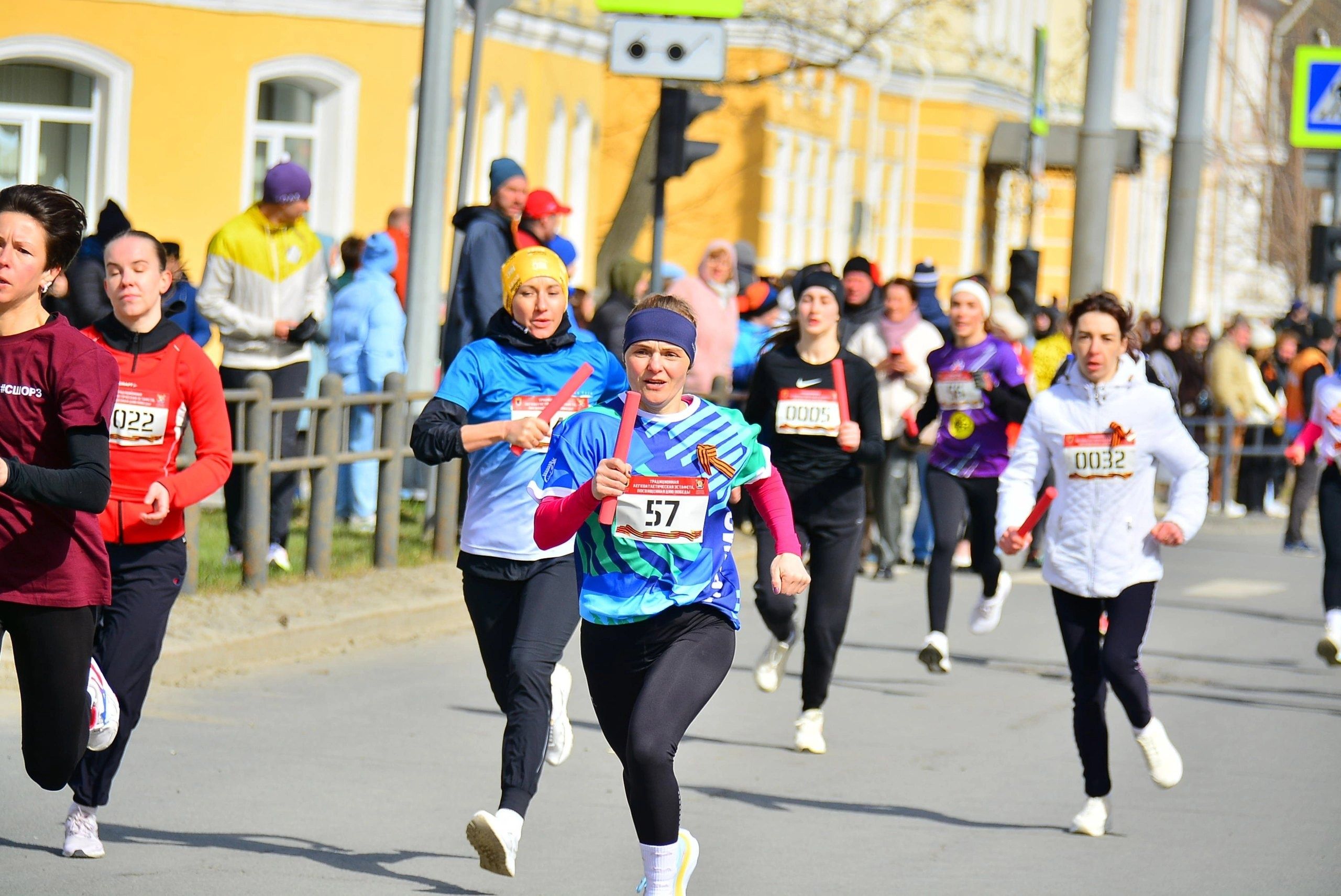 108 команд приняли участие в легкоатлетической Эстафете Победы